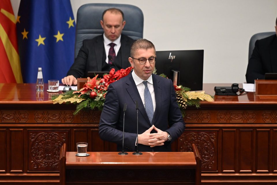 ТРИ НОВИ ИНВЕСТИЦИИ: 120 милиони евра и над 1.500 работни места, инвеститорите се од Германија, Турција и Грција, објави Мицкоски