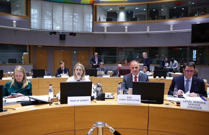 Министрите за одбрана на ЕУ бараат итен договор за опциите за финансирање на Украина