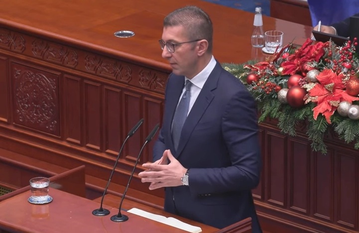 МИЦКОСКИ: Јас ги разбирам граѓаните кога негодуваат „велевте се, криминалци, лопови…“, но стотици пријави во ЈО стојат во нечии фиоки