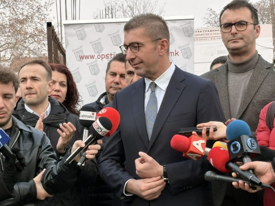МИЦКОСКИ: Велат „Безбеден град“ ќе ни донесе силен политички удар, но ќе го издржиме само да спасиме некој човечки живот