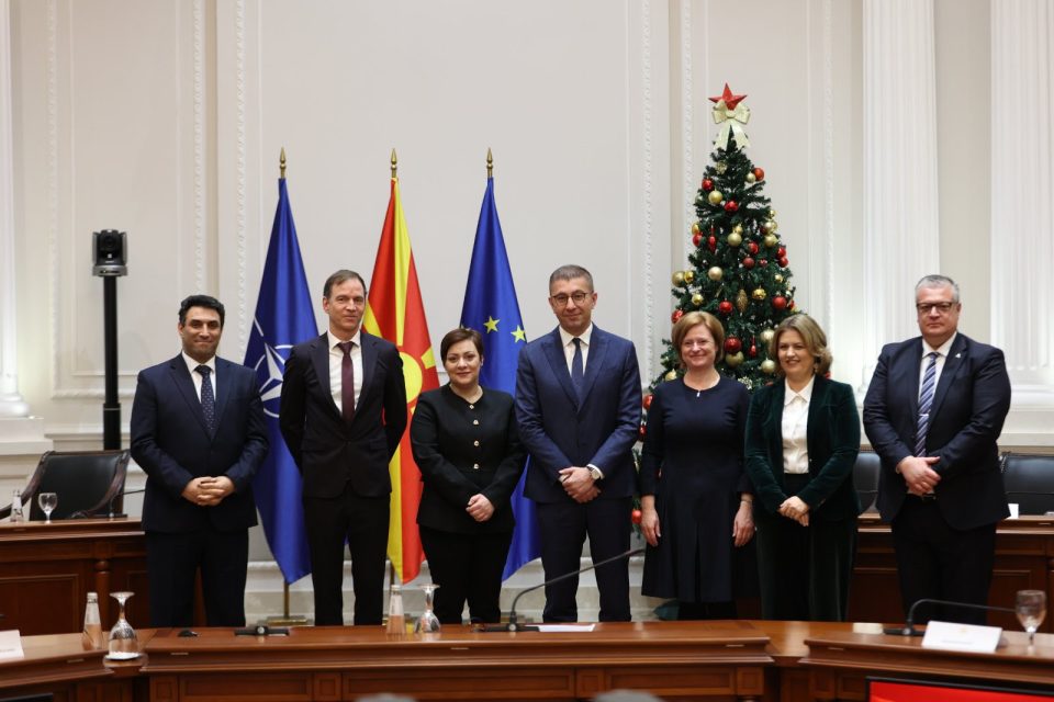 МИЦКОСКИ: Донесовме одлуки за инвестиција од 100 милиони евра во енергетиката, кои ќе ја обликуваат иднината на Македонија