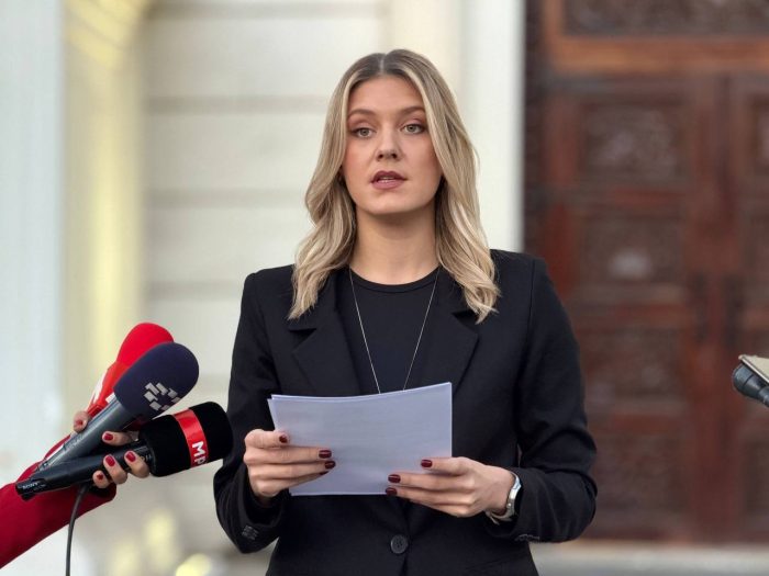 МИТЕВА: На владина седница усвоен е предлогот за разрешување на Љупчо Коцевски