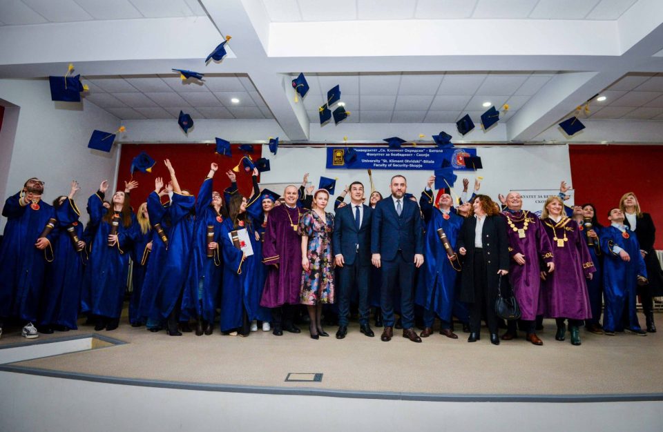 ТОШКОВСКИ: Најдобрите студенти од Факултетот за безбедност во иднина директно ќе се вклучуваат во МВР и во служба на граѓаните