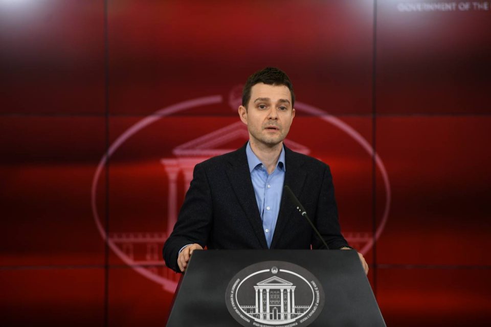 МУЦУНСКИ: ЕУ мора да најде решение за превозниците и тарифите за челик, во спротивно цената за регионот ќе биде превисока