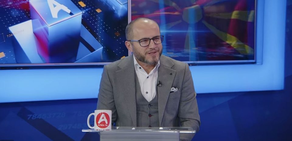 ХАЈРУЛАХИ: Пржинската влада не може да постои вечно, сметам дека е позитивно тоа што полека се трга тој багаж од минатото