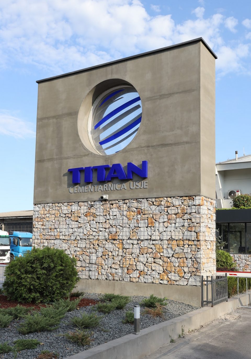 БЕСА ТАТЕШИ: За подобри еколошки перформанси треба да се зголеми користењето отпад како алтернативно гориво и во цементарницата Усје