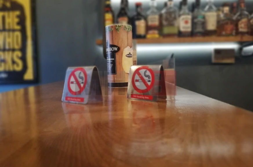 Законот за забрана за пушење во Грција во голема мера се почитува веќе шест години