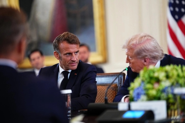 МАКРОН ЗА ТРАМП И ГРЕНЛАНД: Франција ја следи ситуацијата и ќе дејствува целосно солидарно со Данска и нејзиниот суверенитет