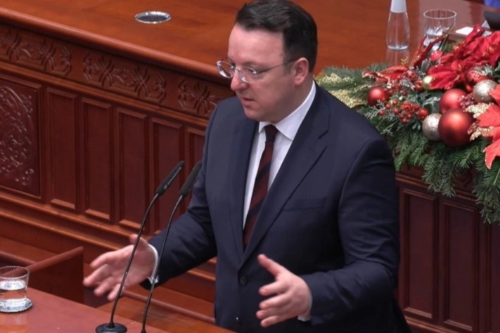 НИКОЛОСКИ: Апелирам до ЕУ да ги ослободи македонските превозници од новите правила за шенген-зоната за да не трпиме штети