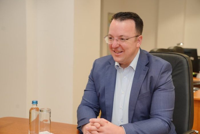 НИКОЛОСКИ: На состанокот во вторник ЕУ ќе понудам најдобри можни решенија за транспортерите