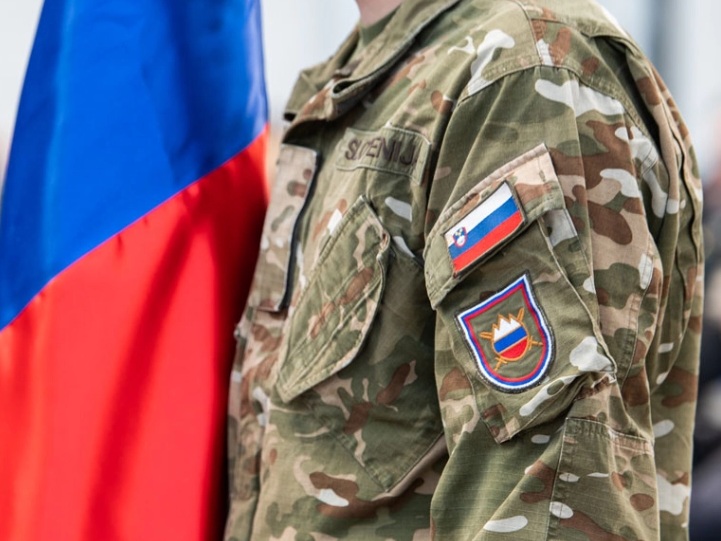 ПО ЗАКАНИТЕ ОД САД: За одбрана на островот и Словенија во Гренланд праќа двајца офицери на воената вежба Арктичка отпорност на НАТО