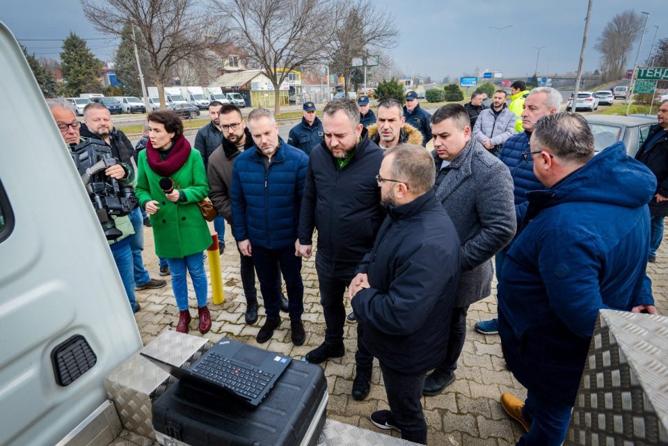 ТОШКОВСКИ: Камерите од Безбеден град особено ќе ги снимаат локациите со зголемен ризик, а паралелно и возила со мобилни камери