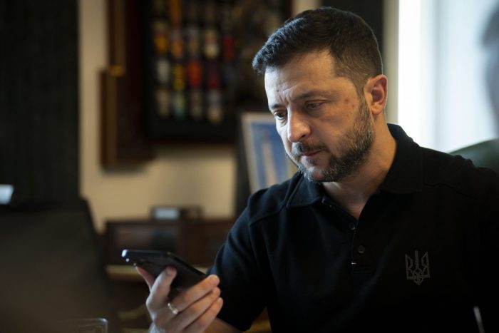 ЗЕЛЕНСКИ: Руските напади врз енергетските капацитети во Украина се намалени