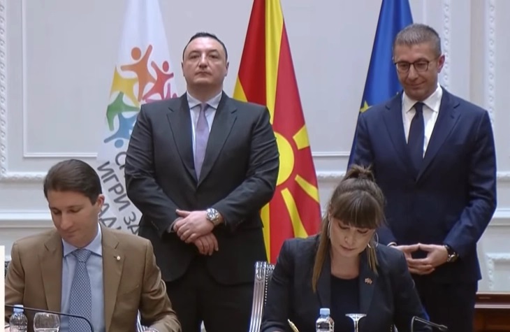 МИЦКОСКИ КАКО КОШАРКАР: Важно е да ги научиме младите дека иднината е во нив, спортот остана секогаш во мене