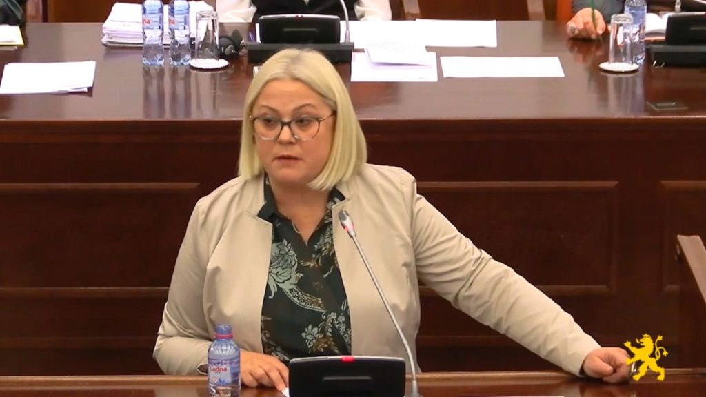 СТОЈАНОСКА: Парите за минималецот може веднаш да се најдат, дел на Водно кај хациендите на Филипче, дел во Дубаи и дел во Струмица