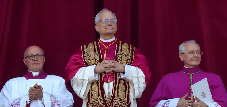 ПАПА ЛАВ XIV: Спортот е важен за човештвото, почитувајте го олимпиското примирје