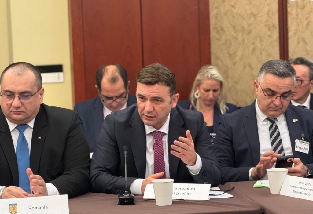 Бујар Османи во САД побара Уставниот суд да работи со Бадентер