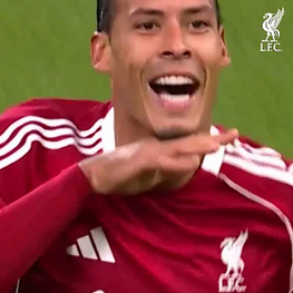 ВАН ДАЈК: Сакам Салах да остане во Ливерпул, тој носи повеќе во тимот отколку само голови