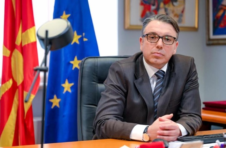 ФИЛКОВ ПО БАРАЊЕТО НА МИНИСТЕРОТ САЛИ: Правосудниот испит мора да се полага на македонски јазик, времето на толкување на Уставот според дневно-политипчки потреби помина