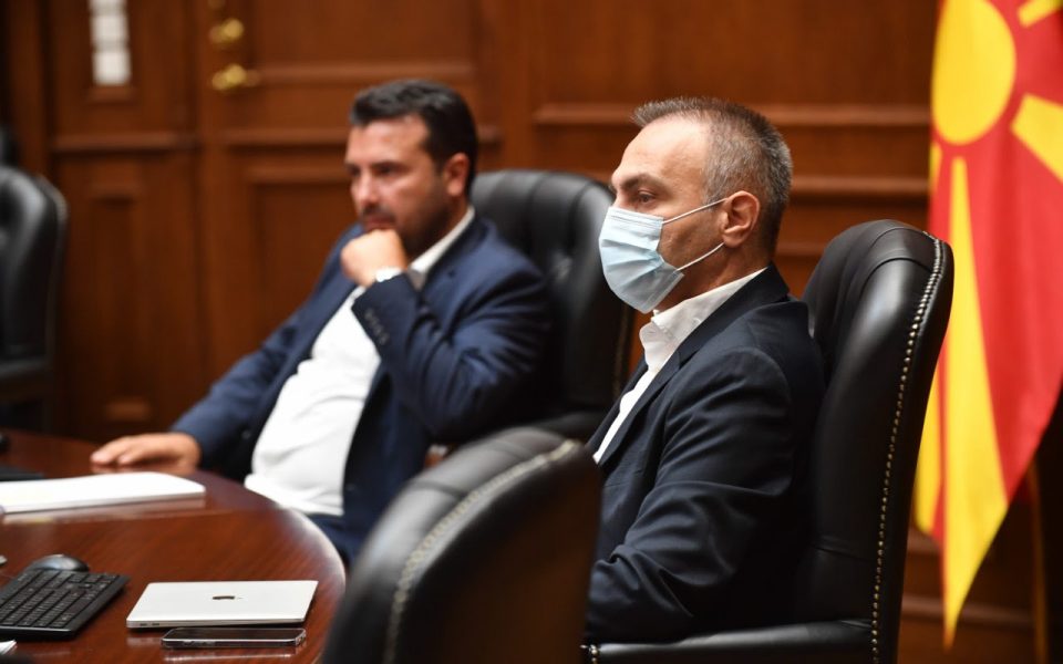 СТРАВ ДО СРЖ ВО СДС: Дали криминалецот Груби со него ќе ги повлече и ортаците Заев, Филипче, Спасовси и други, праша Петрушевски