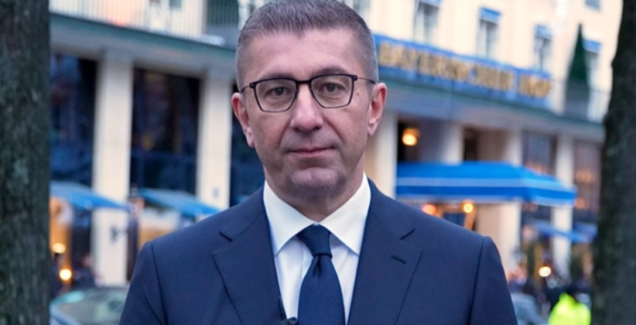 МИЦКОСКИ: Заедничката изјава со Белата куќа за Договорот за трговија со САД е историски успех за Македонија