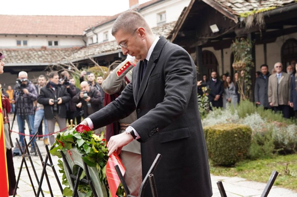 МИЦКОСКИ: Делото на Гоце Делчев нека ни биде пример како понатаму треба да ја градиме нашата заедничка татковина Македонија