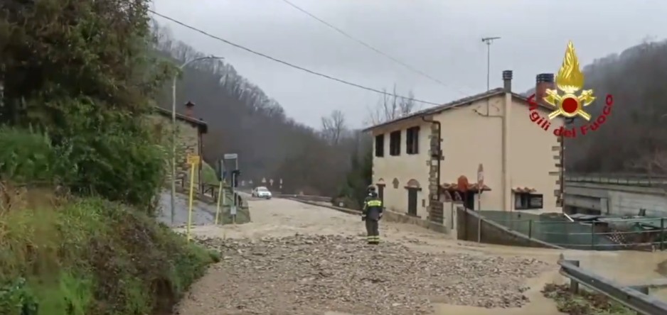 Бурата Оријана предизвика поплави и свлечишта во јужна Италија