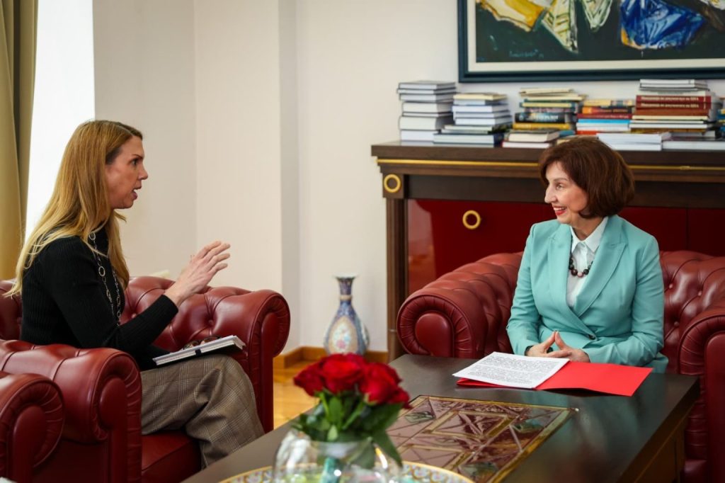 СИЉАНОВСКА-ВАРНС: За реформите во судството, борбата против корупцијата…