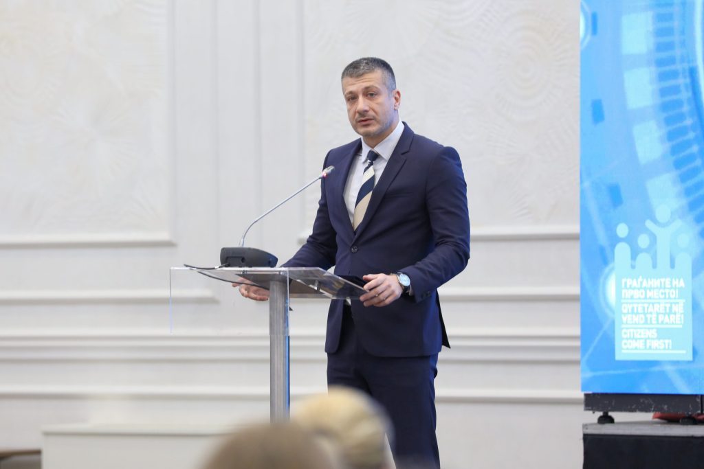 ПЕРИНСКИ: Воспоставена база на експерти за стручна поддршка на општините, повикот повторно отворен за аплицирање