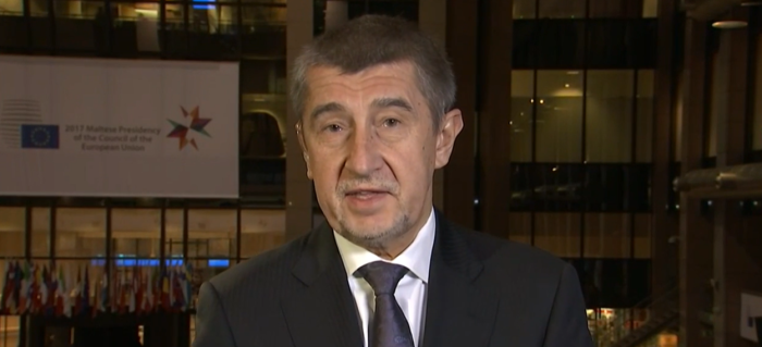 Чешкиот премиер Бабиш со остри критики кон Израел поради скокот на цените на енергенсите