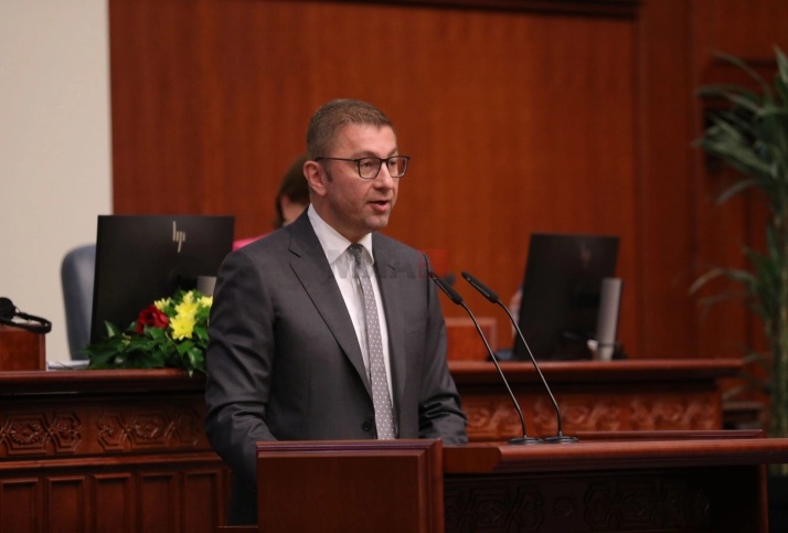 МИЦКОСКИ: Никој нема против албанскиот јазик, но треба да се знае дека официјалниот јазик во Македонија е македонскиот јазик