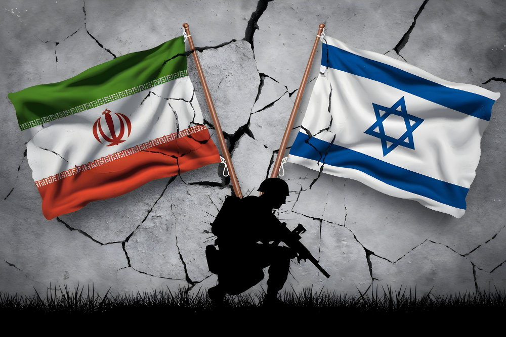 Израел вели дека Хезболах испалил 70 ракети на израелска територија