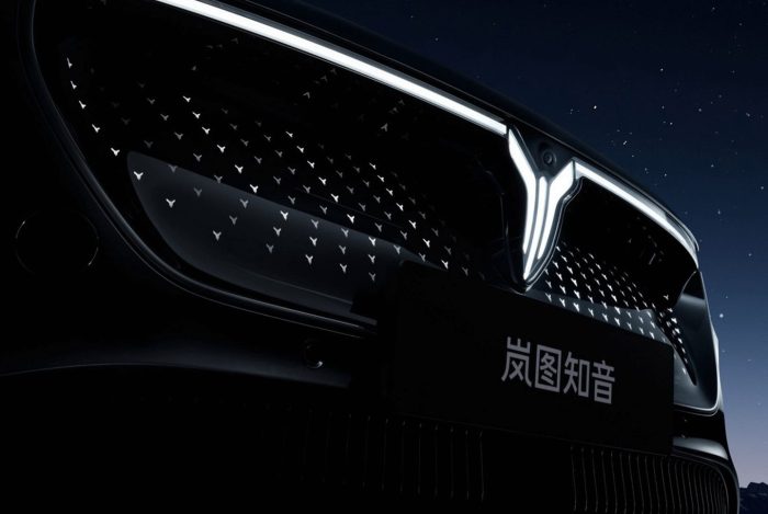 ХРАБРОСТ ЗА АВАНТУРА: Електричниот премиум бренд на Dongfeng кој го освојува пазарот – достапен и во Македонија