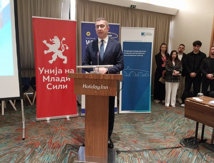 МИЦКОСКИ: Ние сме сериозна државотворна партија, така и се однесуваме, а бројките од анкетите се мотив да работиме уште повеќе