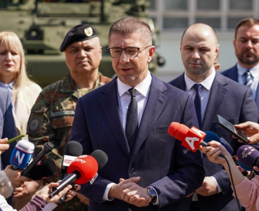 МИЦКОСКИ: Во тек е реализација на 17 странски инвестиции во земјава, што треба да отворат до 5.000 нови работни места во Македонија