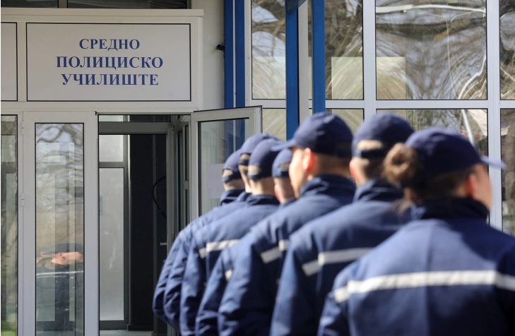 СРЕДНО ПОЛИЦИСКО ОБРАЗОВАНИЕ: По 26 години ќе се запишат околу 200 ученици, МВР со големи инвестиции во Центарот за обука