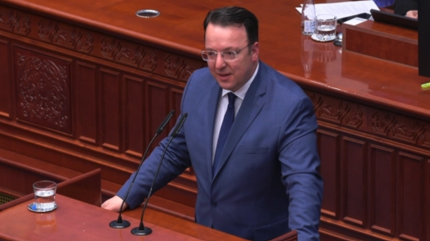 НИКОЛОСКИ: Блокираните ДУП-ови се причина за 2.500 евра квадрат во Скопје и 4.000 евра во Охрид