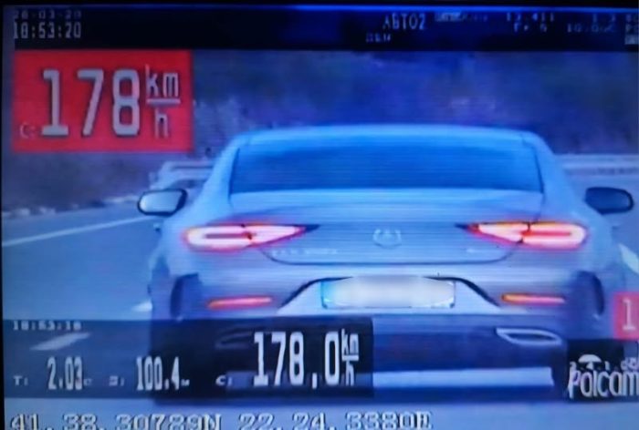 ЛЕТАЛ СО СКОПСКИ МЕРЦЕДЕС: П.К. (33) од Радовиш возел со 178 км/ч на пат каде што е дозволено 110 за што ќе биде казнет