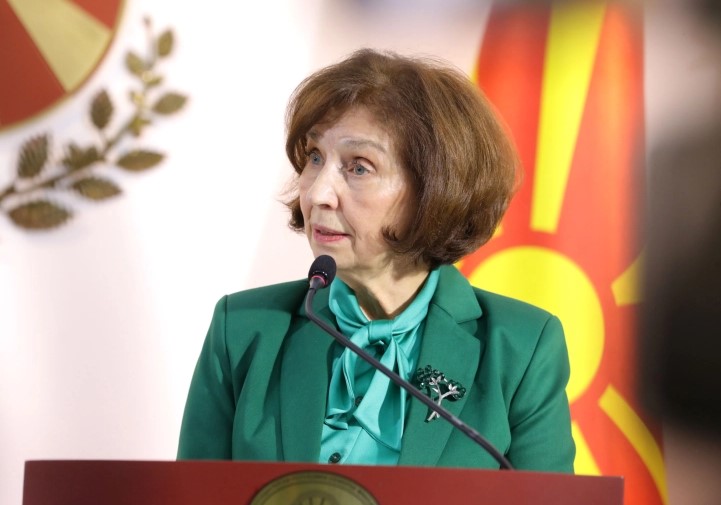 СИЉАНОВСКА: Изјавата на премиерот Мицкоски беше во условна, кондиционална форма „ако треба…“, а без пречки треба бргу да влеземе во ЕУ