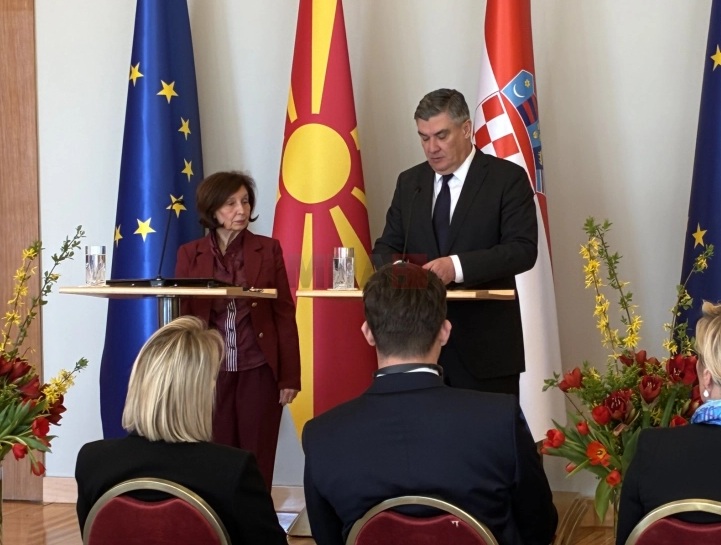 СИЉАНОВСКА СО МИЛАНОВИЌ: Има живот и без ЕУ, и успешен и достоинствен, а патот на Македонија предолго трае, но не по нејзина вина