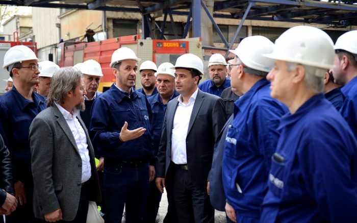 СДСМ ГИ ЗАБОРАВИ СВОИТЕ: Кога ќе ви стигнат високи сметки за струја – сетете се на Мицкоски, за кого сè е бизнис, а најомилен му е со струја