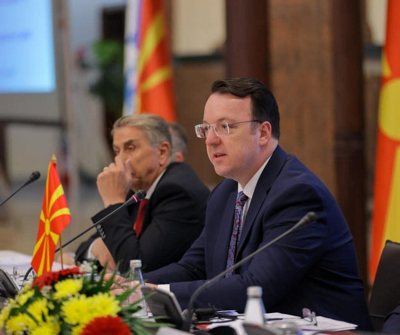 НИКОЛОСКИ: Фокусот на Владата е да изгради модерни транспортни коридори