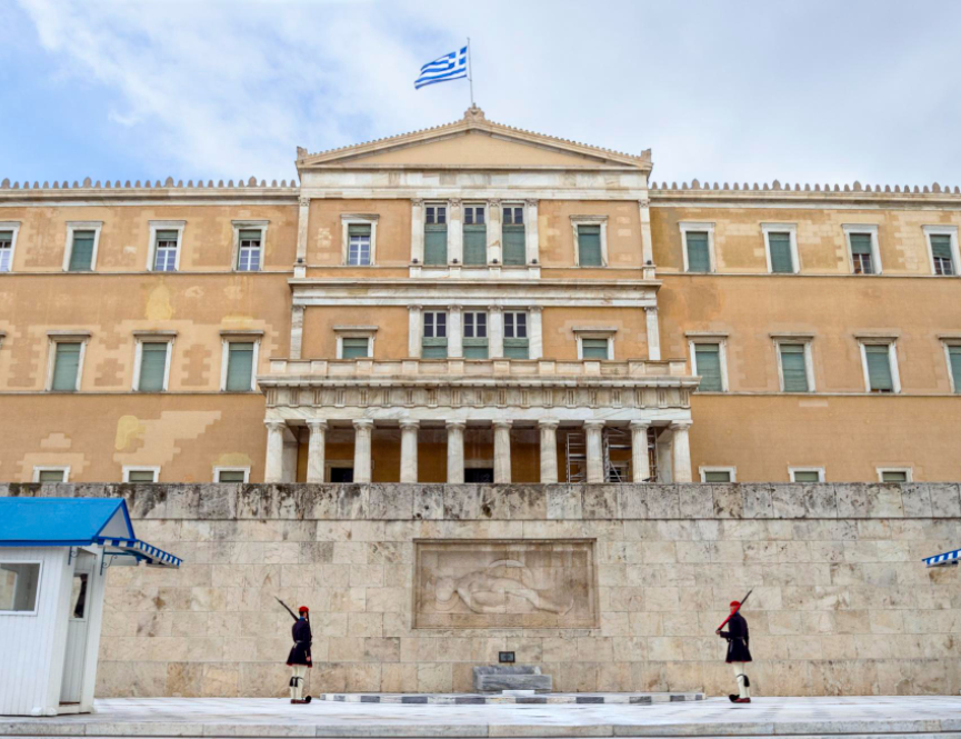 ЗЕМЈОДЕЛСКИ СКАНДАЛ ВО ГРЦИЈА: Парламентот го одзеде имунитетот на 13 пратеници на Нова демократија