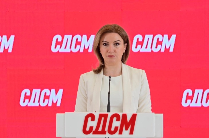 КУЗЕСКА ПАК ГО ОТВОРИ ФРИЖИДЕРОТ: Сурово ни е секојдневието со празни џебови, цени скокнати, паднат стандард, а платите не мрдаат