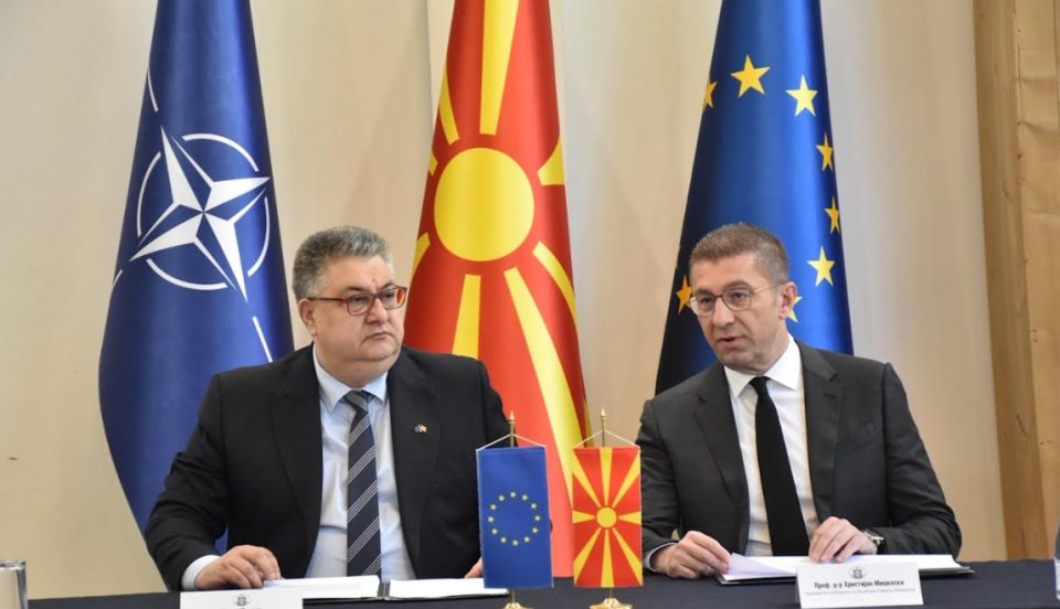 РЕФОРМА НА ЈАВНАТА АДМИНИСТРАЦИЈА: Советот на денешната седница усвои клучни извештаи за напредокот на реформите