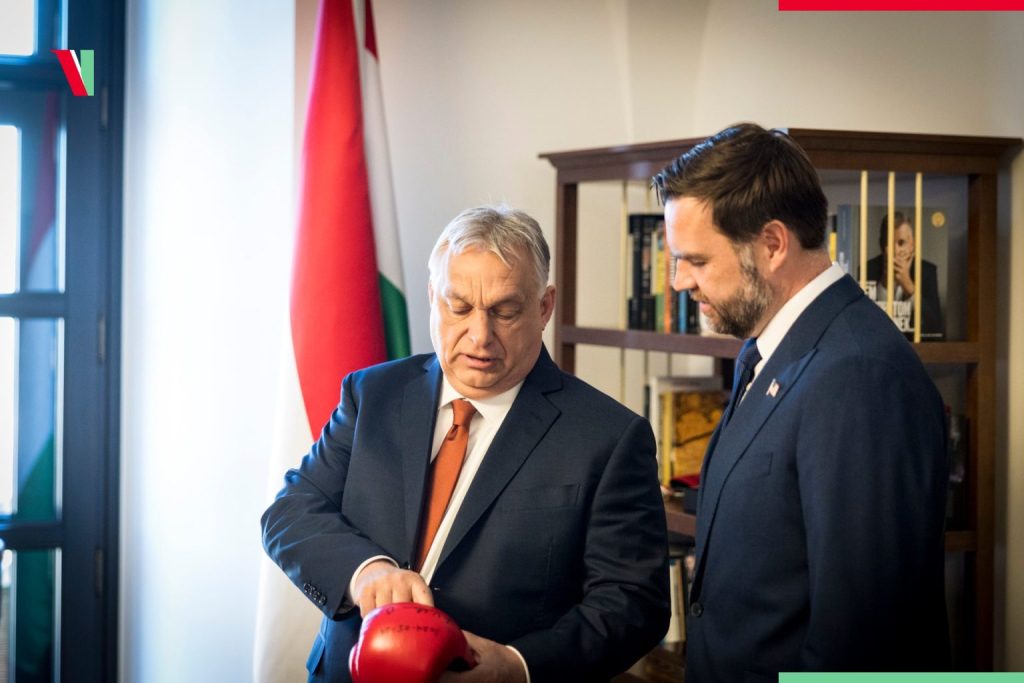 ВЕНС ДО „БИРОКРАТИТЕ“ ВО БРИСЕЛ: Направивте се за да го потиснете народот на Унгарија затоа што не го сакате Орбан