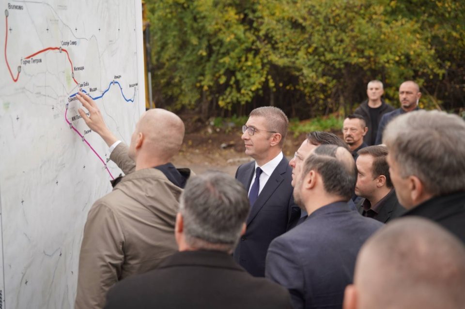 НИКОЛОСКИ: Одлично течат подготовките за брзата пруга, за Скопје во септември 30 нови автобуси и првата делница од Градски воз