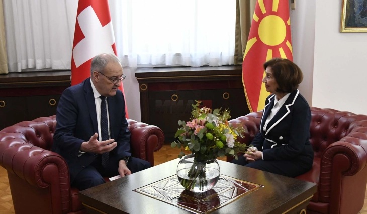 СИЉАНОВСКА-ПАРМЕЛАН: Првата официјална посета на претседател на Швајцарија потврда за добриот развој на односите и силниот дијалог