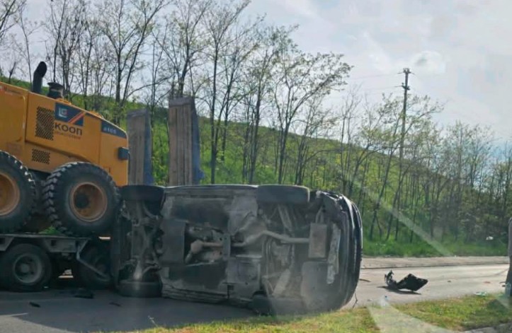 ФОТО: Тешка сообраќајка на булевар „Словенија“ во Скопје, има повредени
