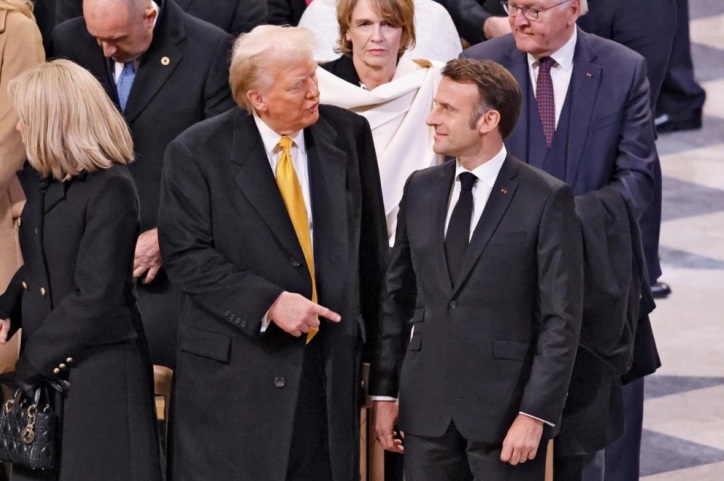 МАКРОН: Не се елегантни изјавите на Трамп „Брижит се однесува лошо кон него“ и „Макрон едвај се опоравува од ударот во вилицата“